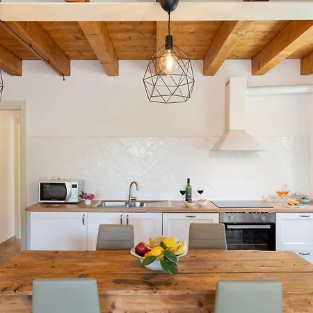 Hillview Near Florence With Pool Villa